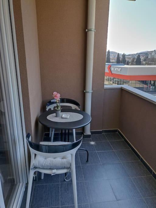 Lovely Apartment - Ljupki Stan Podgorica Zewnętrze zdjęcie